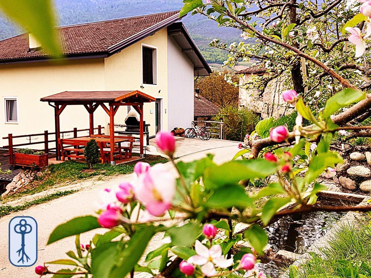 Casa Vacanze Antico Eremo, Tra Natura E Tradizione Campodenno Экстерьер фото
